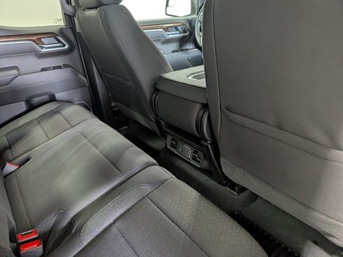 Used 2026 GMC Sierra 1500 Elevation AWD/4WD image 18