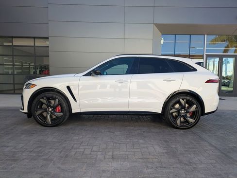New 2026 Jaguar F-PACE SVR image 7