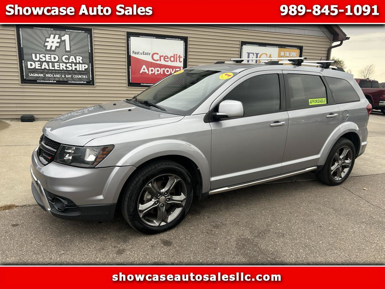 Used 2015 Dodge Journey Crossroad w/ Flexible Seating Group FWD image 1