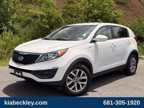 Used 2016 Kia Sportage LX AWD/4WD image 2