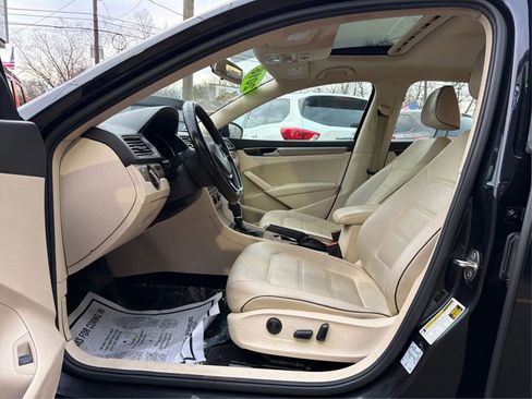 Used 2018 Volkswagen Passat 2.0T SE image 18