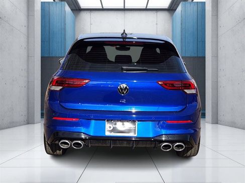 Used 2022 Volkswagen Golf R image 25