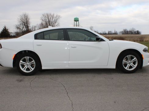 Used 2023 Dodge Charger SXT image 8
