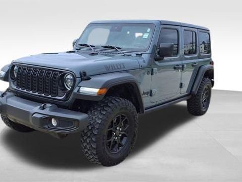 Used 2025 Jeep Wrangler Willys image 4