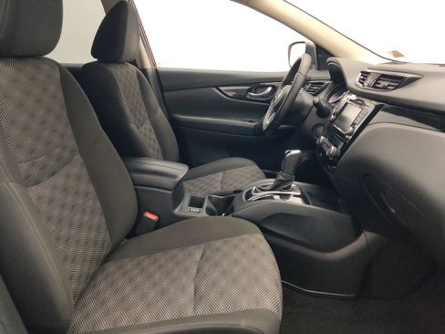 Used 2021 Nissan Rogue Sport SV FWD image 21