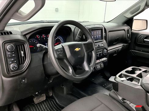 Used 2024 Chevrolet Silverado 1500 W/T w/ WT Value Package AWD/4WD image 16