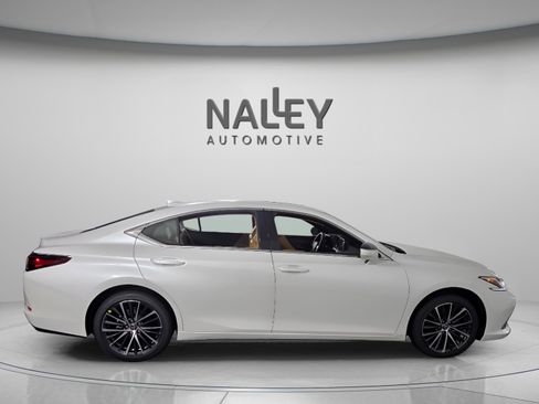 New 2025 Lexus ES 350 w/ Premium Package image 6