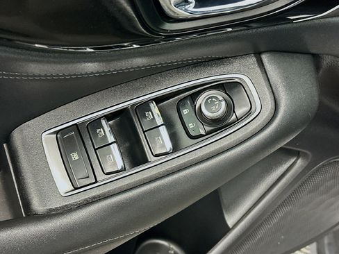 Used 2023 Subaru Outback Limited XT image 15