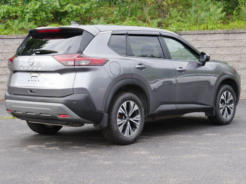 Used 2023 Nissan Rogue SV AWD/4WD image 7