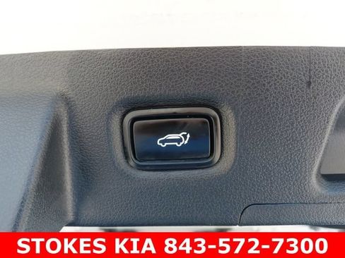 Used 2022 Hyundai Santa Fe SEL w/ Convenience + Premium Package FWD image 31