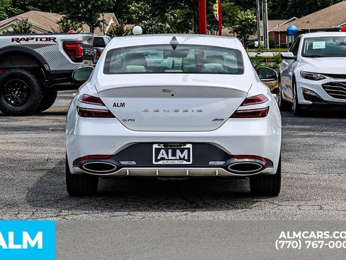 Used 2025 Genesis G70 2.5T AWD/4WD image 12