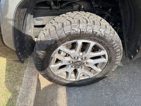 Used 2025 Toyota Tundra 1794 Edition image 7