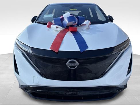 Used 2023 Nissan Ariya FWD image 8