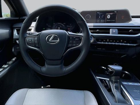 Used 2021 Lexus UX 250h w/ Premium Package AWD/4WD image 6