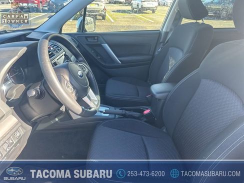 Used 2018 Subaru Forester 2.5i Premium image 16