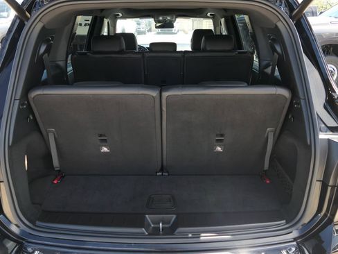 Used 2023 Mercedes-Benz GLB 250 4MATIC image 22