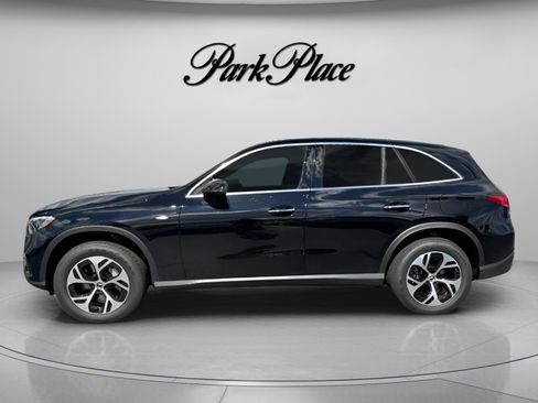 Certified 2025 Mercedes-Benz GLC 350e 4MATIC image 2