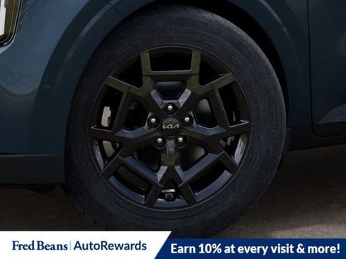 New 2025 Kia Carnival SX Prestige image 10