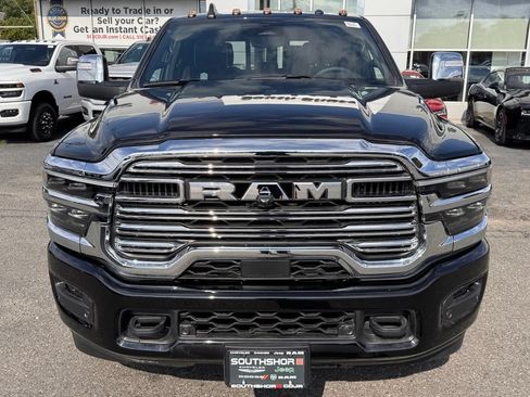 Used 2026 RAM 3500 Laramie AWD/4WD image 2