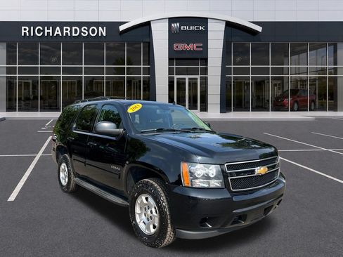 Used 2013 Chevrolet Tahoe LS w/ Convenience Package AWD/4WD image 8