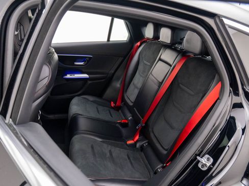 New 2026 Mercedes-Benz GLC 43 AMG GLC 43 AMG image 17