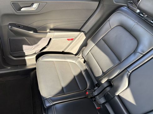 Used 2024 Ford Escape Platinum image 12