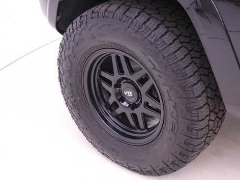 Used 2020 Toyota 4Runner TRD Off-Road Premium w/ Moonroof Package AWD/4WD image 14