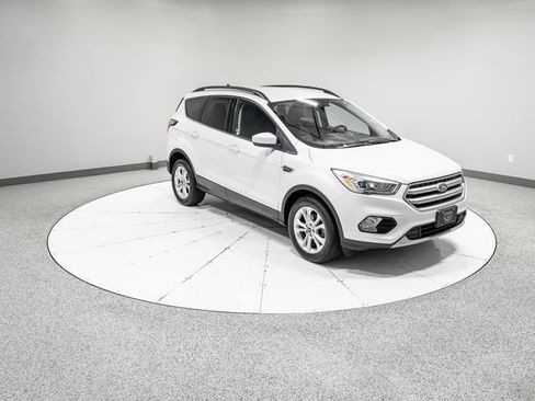 Used 2018 Ford Escape SEL FWD image 28