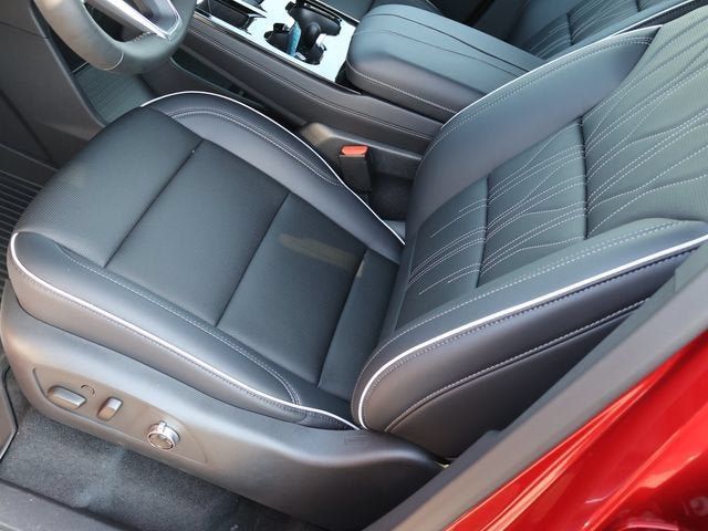 New 2026 Buick Enclave Avenir w/ Super Cruise Package AWD/4WD image 24
