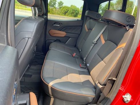 Certified 2024 GMC Canyon AT4 w/ Canyon Safety Plus Package AWD/4WD image 19