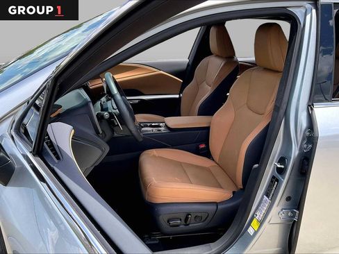 Used 2024 Lexus RX 350 Premium Plus w/ Convenience Package FWD image 7