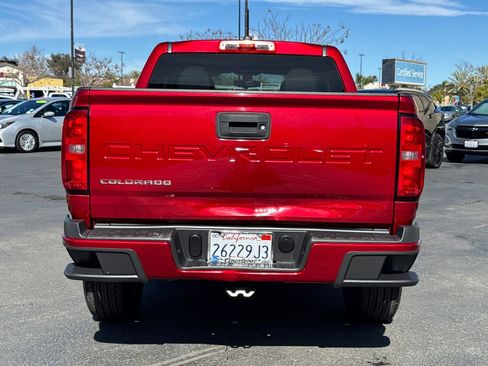Used 2022 Chevrolet Colorado W/T w/ Custom Special Edition image 11