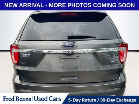 Used 2016 Ford Explorer XLT w/ Equipment Group 202A AWD/4WD image 7