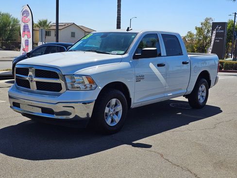 Used 2023 RAM 1500 Classic SLT w/ Electronics Group AWD/4WD image 4