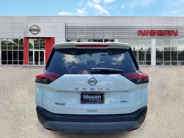 Certified 2023 Nissan Rogue S AWD/4WD image 3