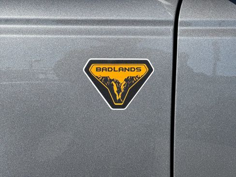 New 2025 Ford Bronco Badlands image 31