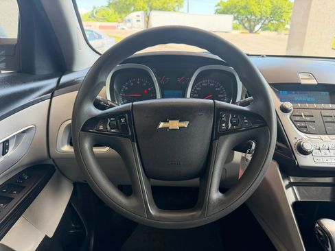 Used 2015 Chevrolet Equinox LS FWD image 10