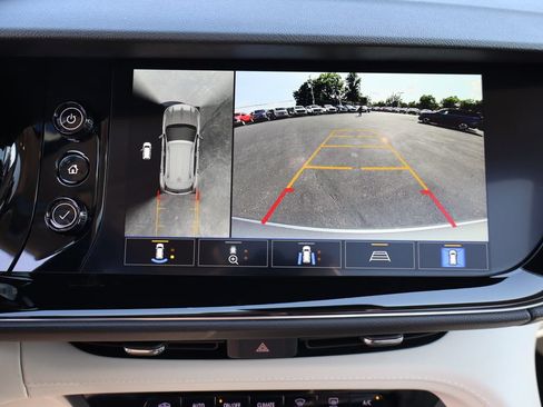 Used 2023 Buick Envision Avenir AWD/4WD image 8
