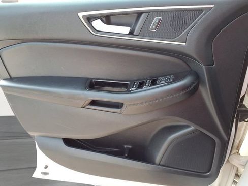 Used 2016 Ford Edge SEL w/ Equipment Group 201A AWD/4WD image 15