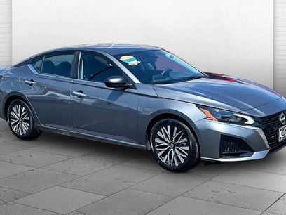Used 2025 Nissan Altima 2.5 SV
