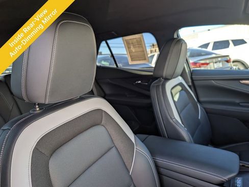 Used 2025 Chevrolet Blazer EV LT image 19