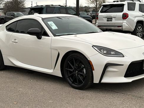 New 2026 Toyota GR86 Premium image 3