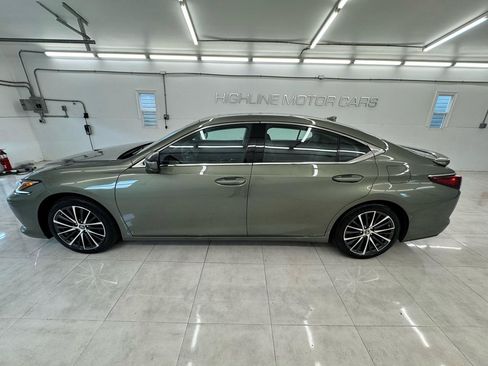 Used 2022 Lexus ES 350 w/ Premium Package FWD image 9