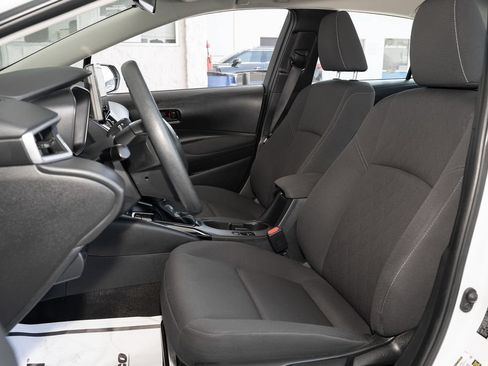 Used 2024 Toyota Corolla LE FWD image 17