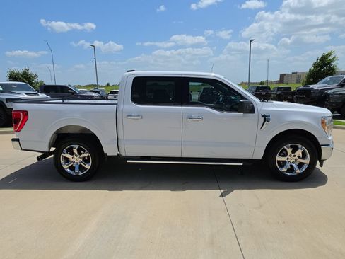 Used 2022 Ford F150 XLT w/ Equipment Group 301A Mid RWD image 6