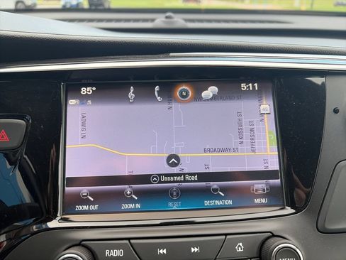 Used 2017 Buick Envision Essence FWD image 19
