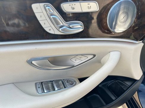 Used 2017 Mercedes-Benz E 300 4MATIC image 13