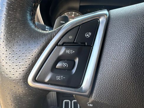 Used 2016 Chevrolet Camaro SS image 27