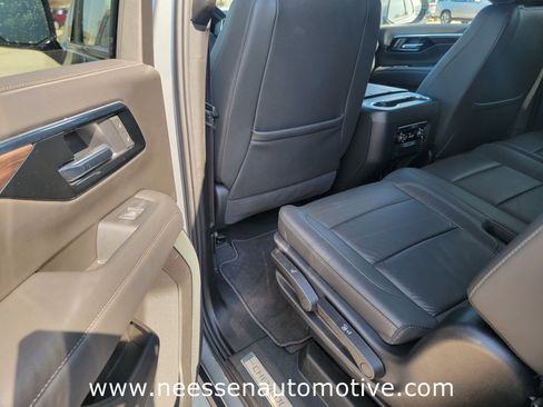 Used 2025 Chevrolet Tahoe Z71 image 14