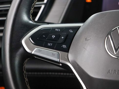 Used 2024 Volkswagen Atlas Cross Sport SE FWD image 13